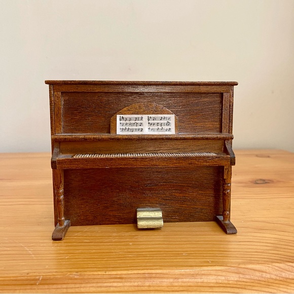 Vintage Dollhouse Furniture Upright Piano Brown Wood Sheet Music Keys - Picture 1 of 8